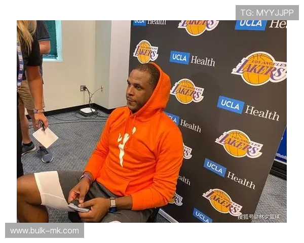 维特斯防线稳固展现战术韧性，新赛季防守体系成球队新基石