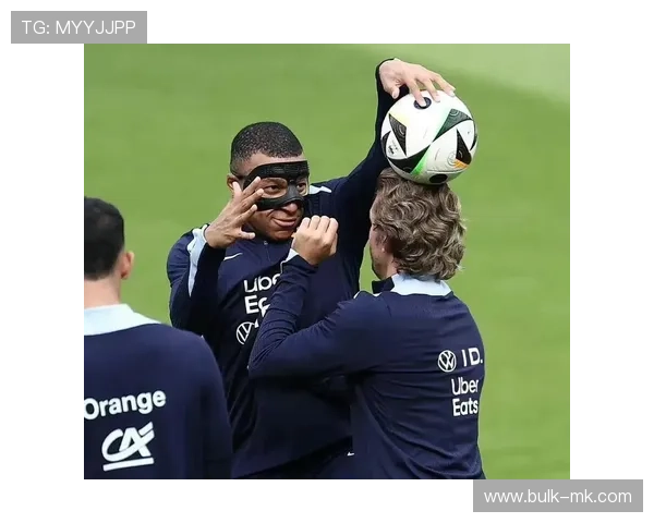 姆巴佩首发出场引关注，球队战术调整成焦点